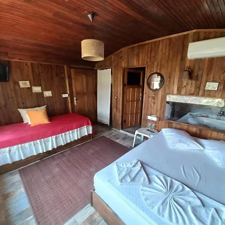 Goedence Restoran מלון Godence