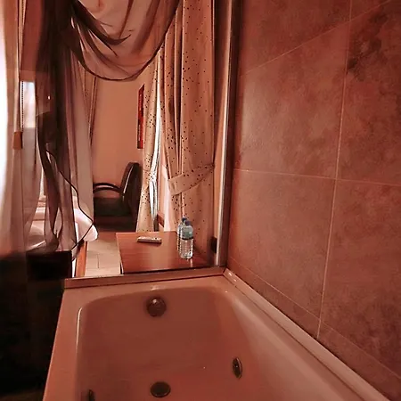 מלון Goedence Restoran *