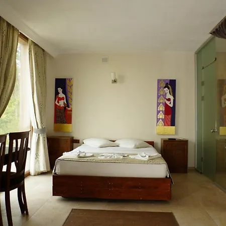 מלון Goedence Restoran