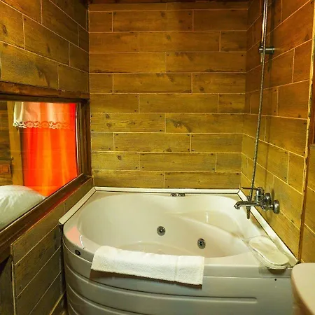 מלון Goedence Restoran *