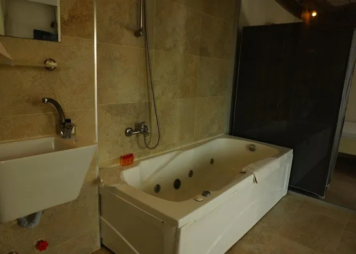 Goedence Restoran Godence