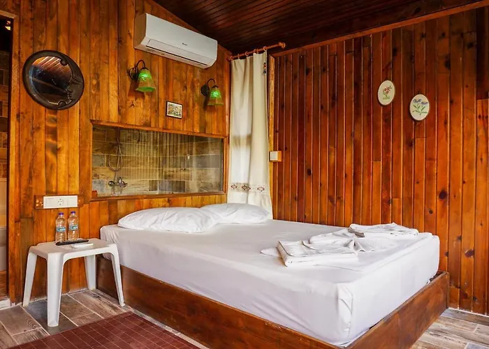 Goedence Restoran מלון *